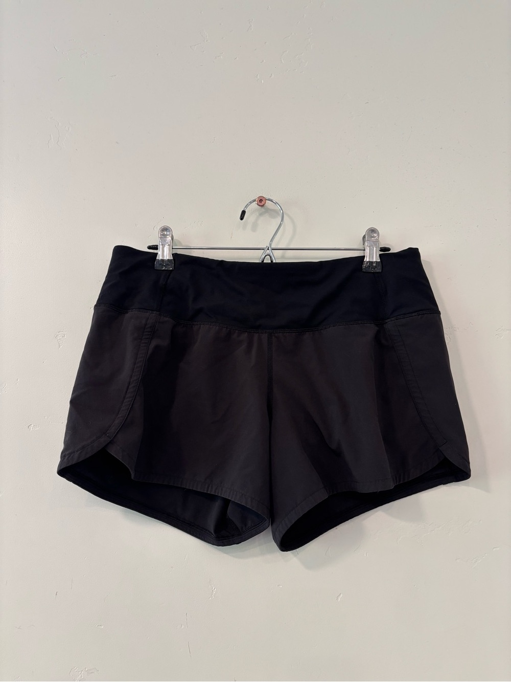 Lululemon Run Times Short II 4” Black Women’s Size 6 Lined Athletic Running
